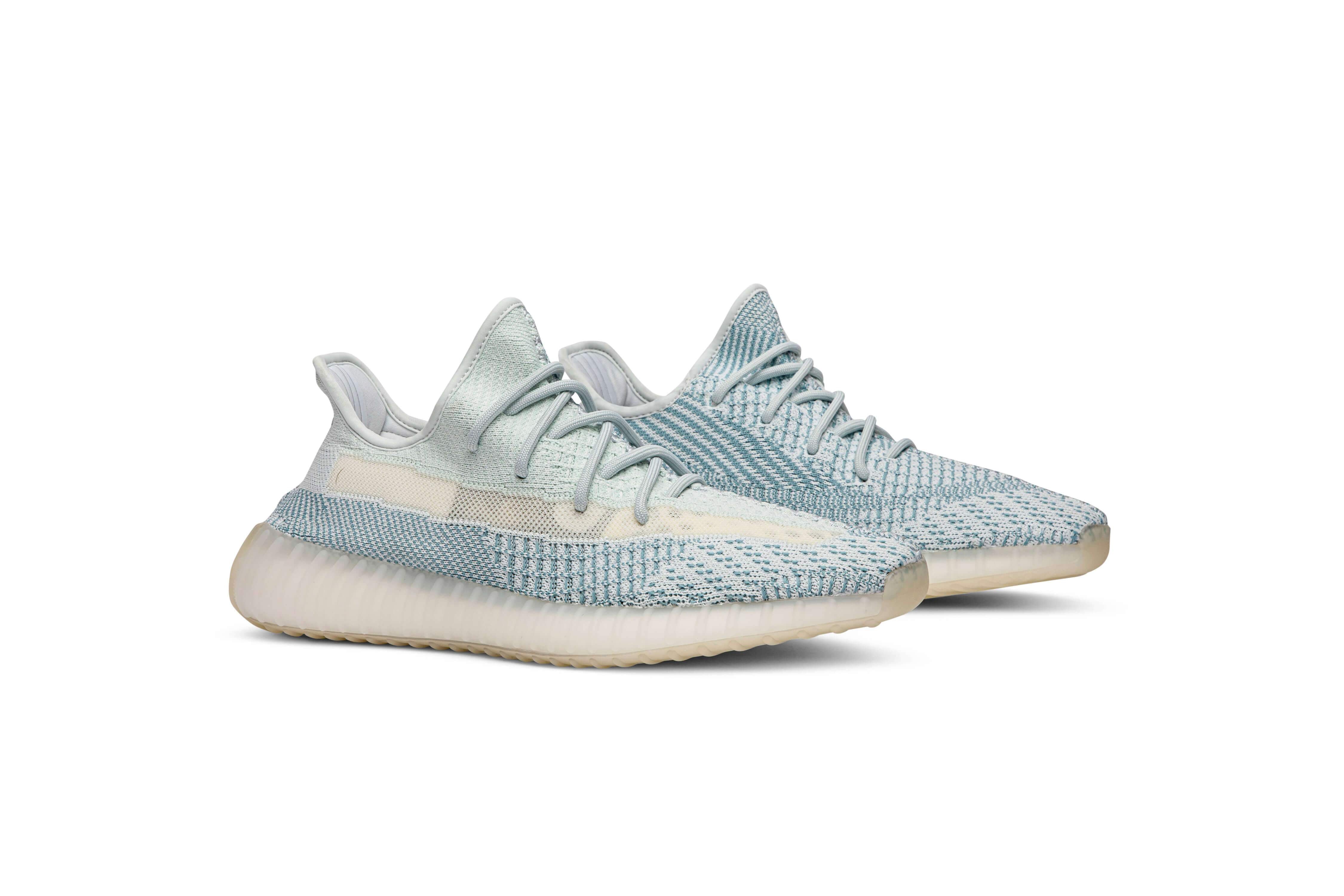 BOOST 350 V2 'Cloud White Non-Reflective' FW3043