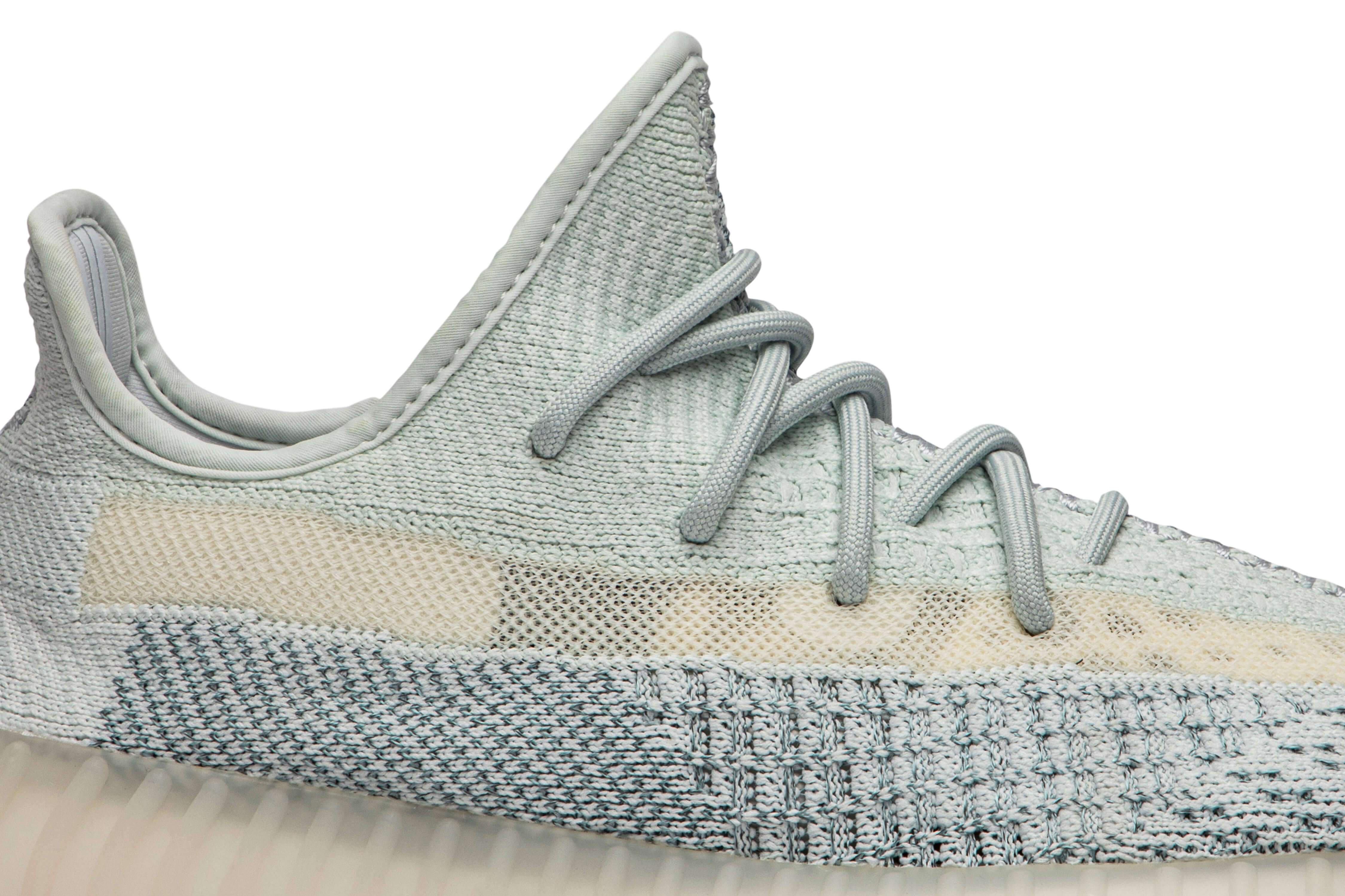 BOOST 350 V2 'Cloud White Reflective' FW5317